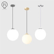 boule de verre pendentif lumières